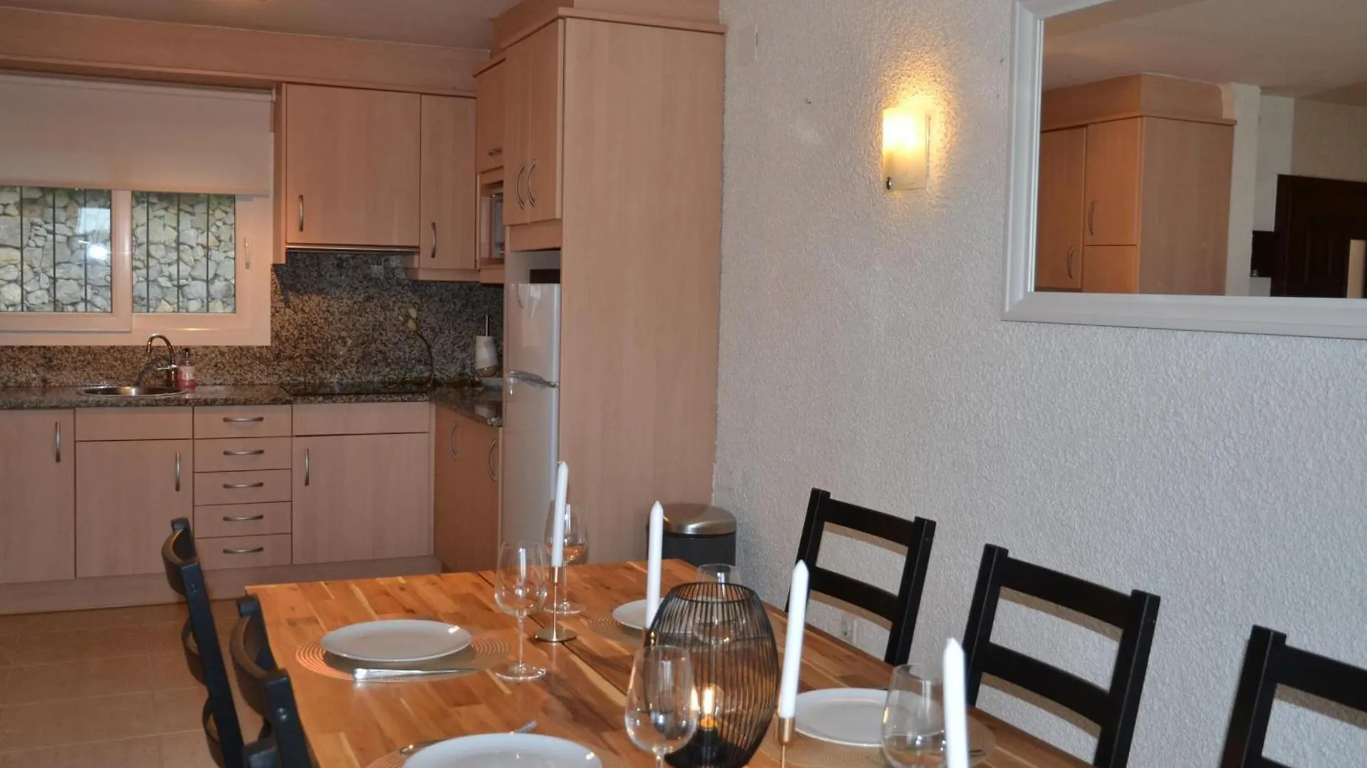 Casa Bien Cuidada Con Piscina Comunitaria, Terrazas Y Cerca De La Playa En L'Estartit - Es-323-42 Villa 0*,  Spanien
